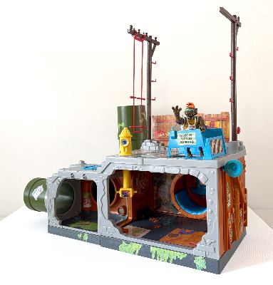Playmates Teenage Mutant Hero Turtles Sewer Playset 1989 Vintage
